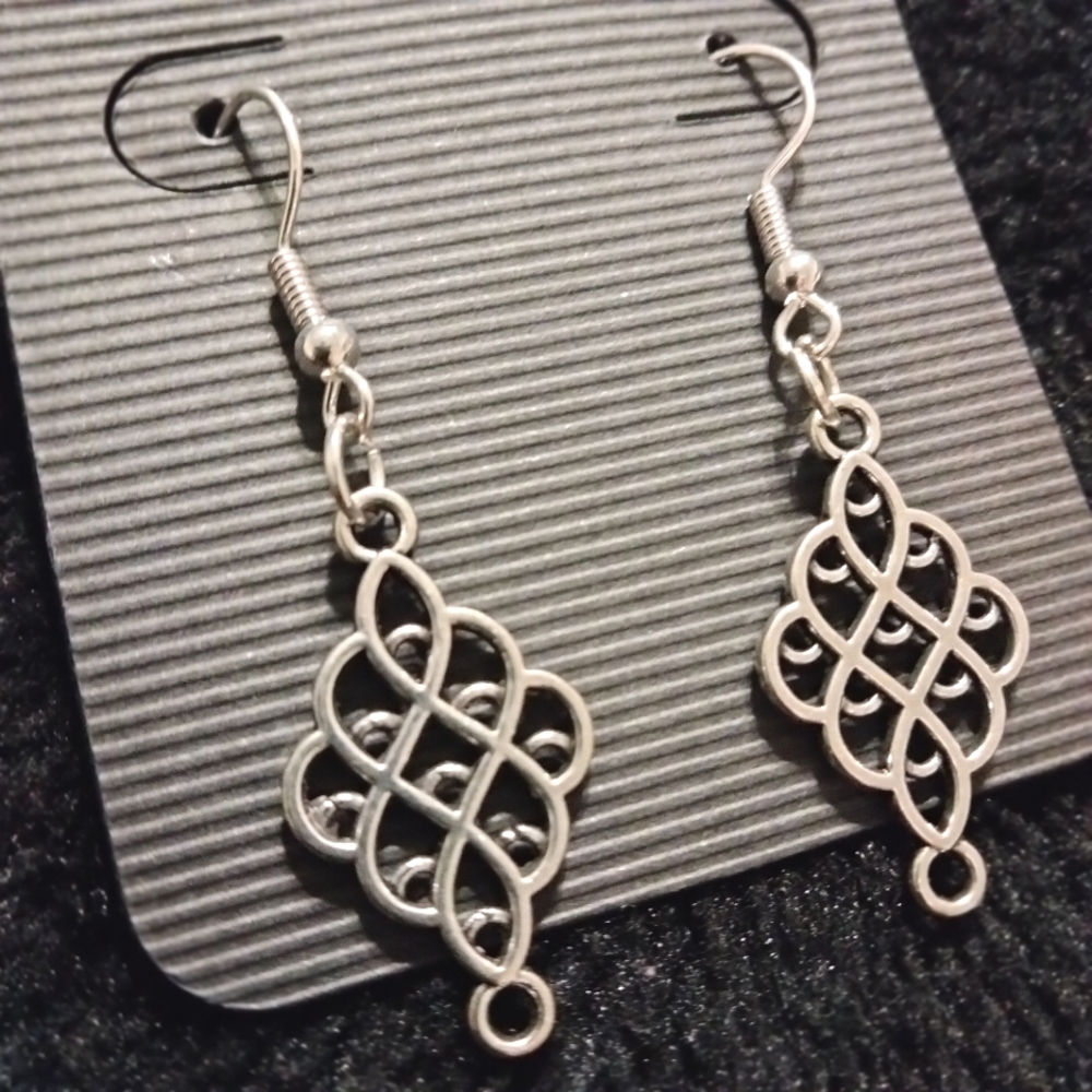 Criss Cross Earrings